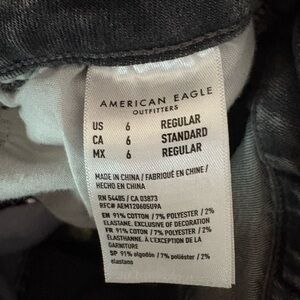 size 6 grey american eagle jeans